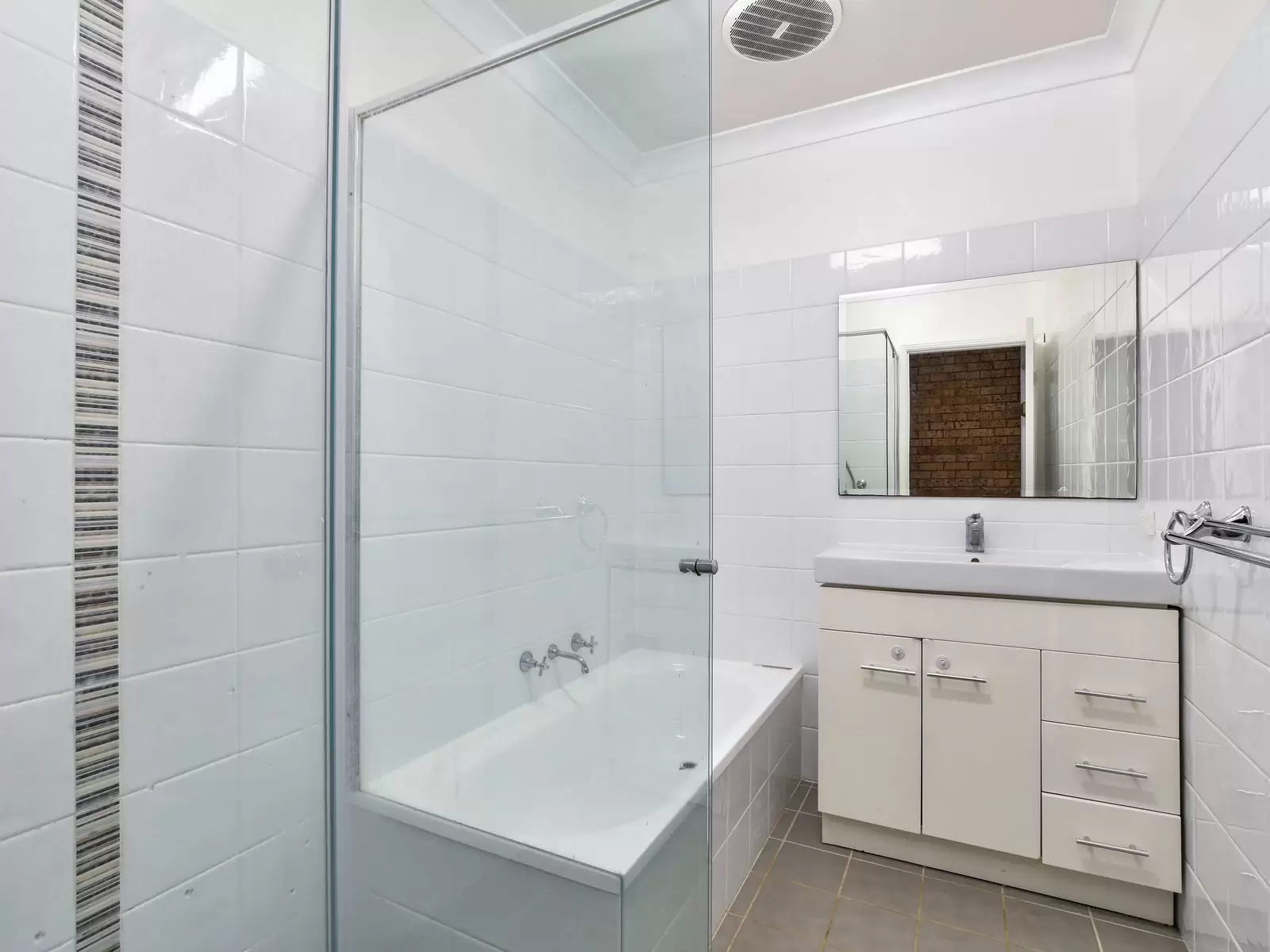 2/44-46 Pratley Street, Woy Woy Sold by Central Coast Agents - image 6