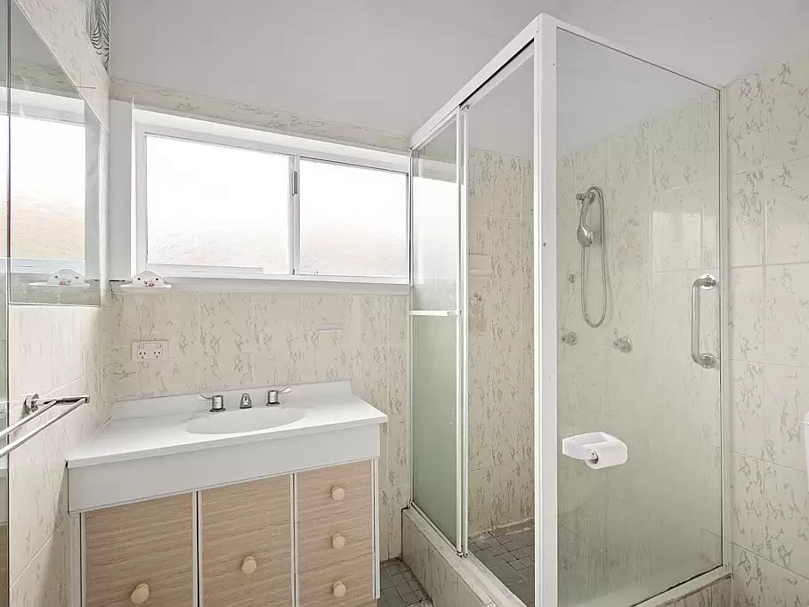 13 Lurline Street, Ettalong Beach Sold by Central Coast Agents - image 7