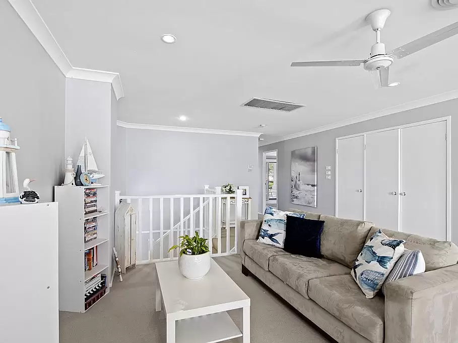 72 Helmsman Boulevard, St Huberts Island Sold by Central Coast Agents - image 12