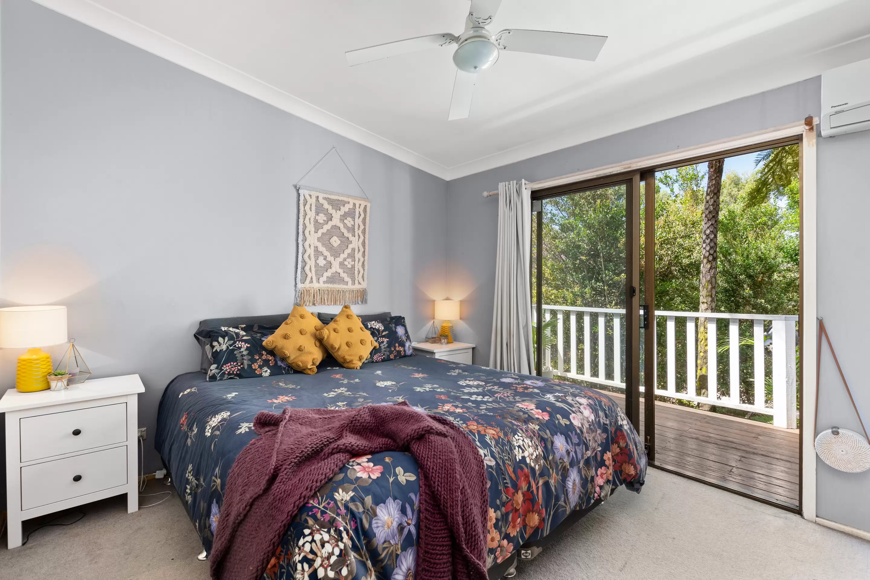 28 Wattle Crescent, Phegans Bay Sold by Central Coast Agents - image 2