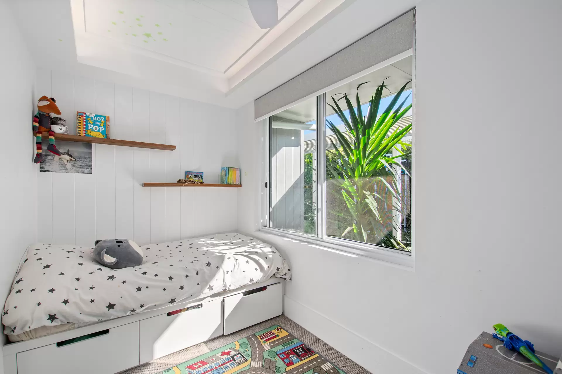 4 Marina View Parade, St Huberts Island Sold by Central Coast Agents - image 1