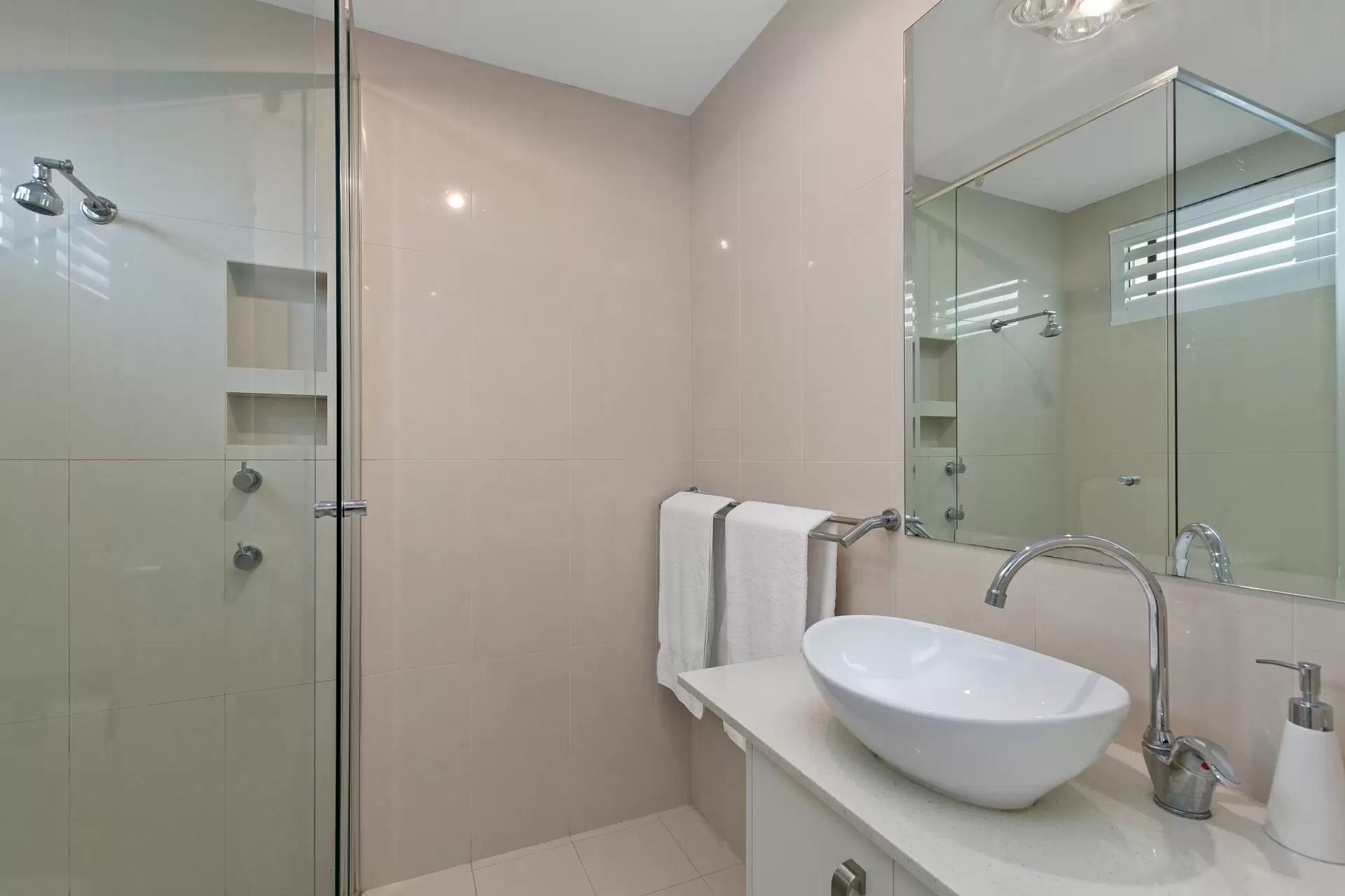 35 Nautilus Crescent, St Huberts Island Sold by Central Coast Agents - image 1