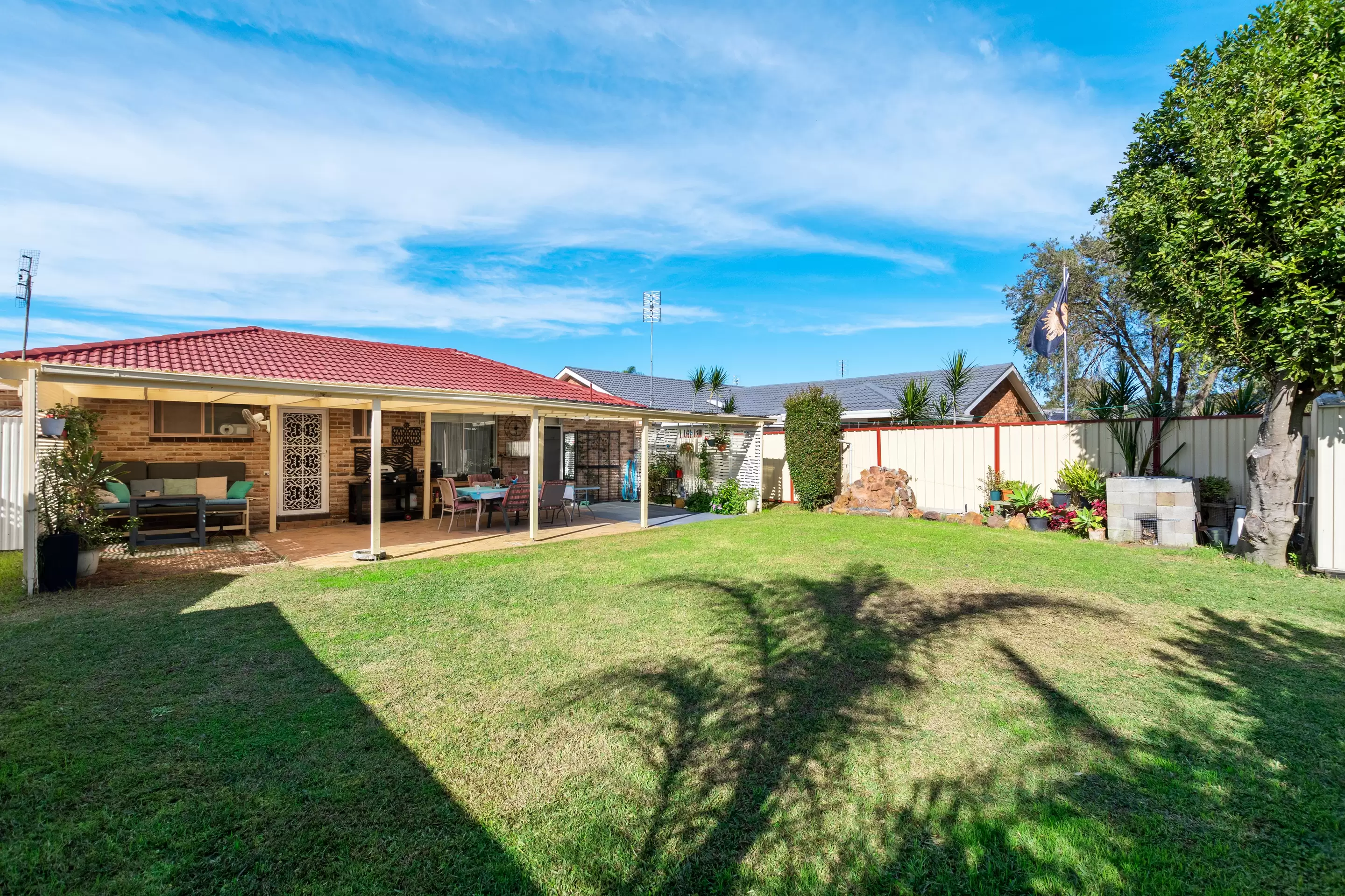 18 Nautilus Crescent, St Huberts Island Sold by Central Coast Agents - image 2