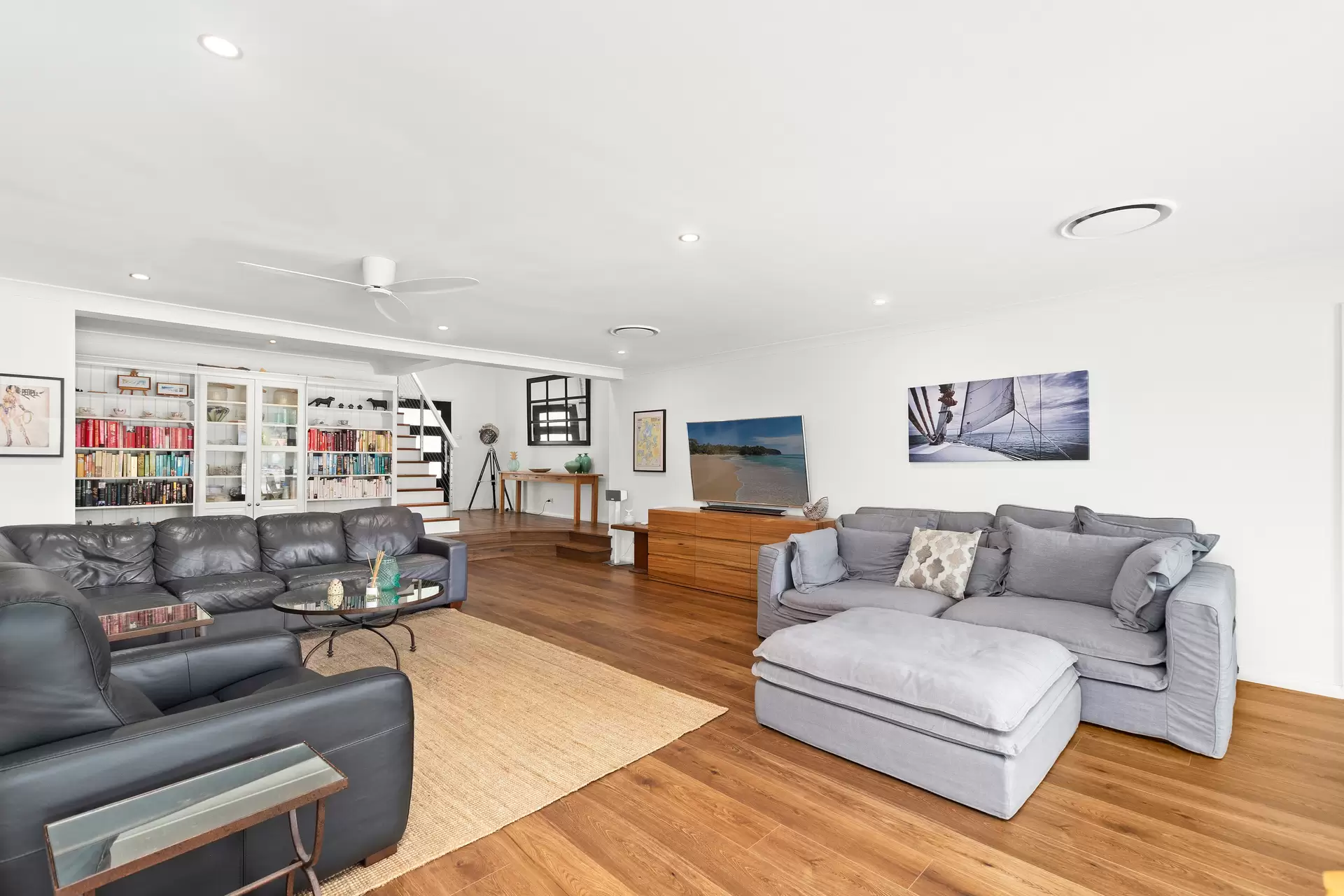 11 Nautilus Crescent, St Huberts Island Sold by Central Coast Agents - image 1