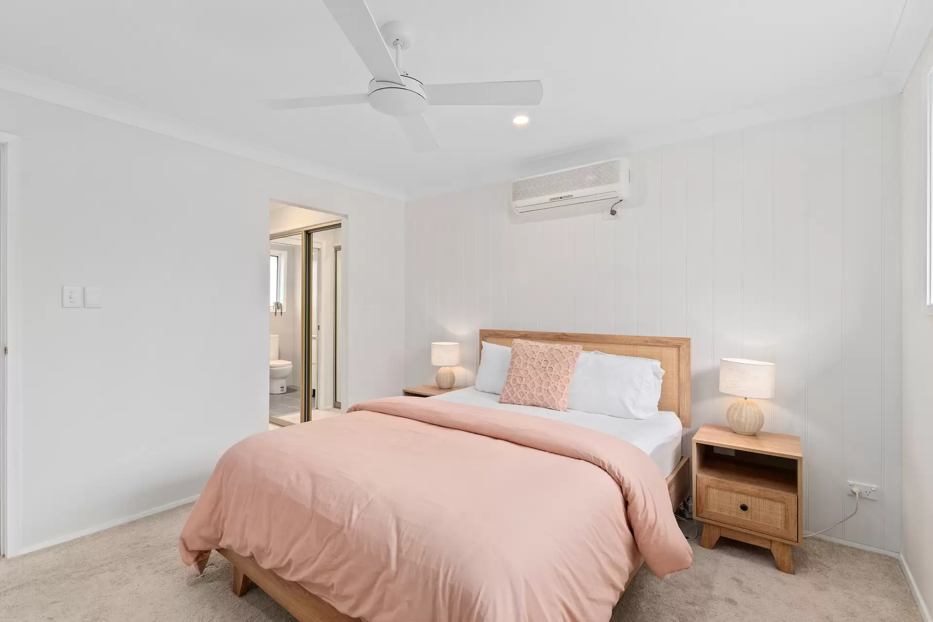 13 Discovery Street, St Huberts Island Sold by Central Coast Agents - image 1