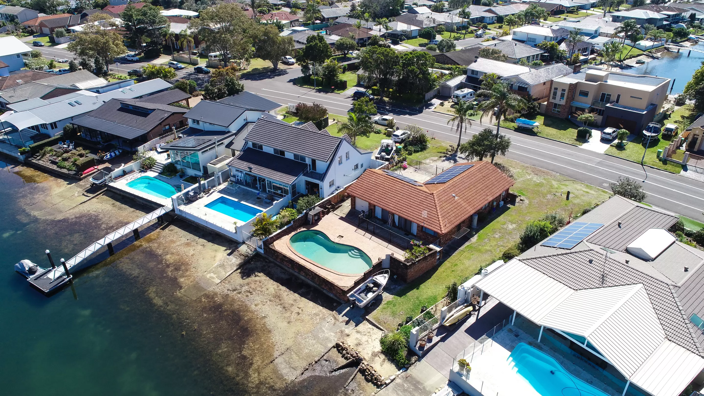 54 Helmsman Blvd, St Huberts Island Sold by Central Coast Agents - image 9