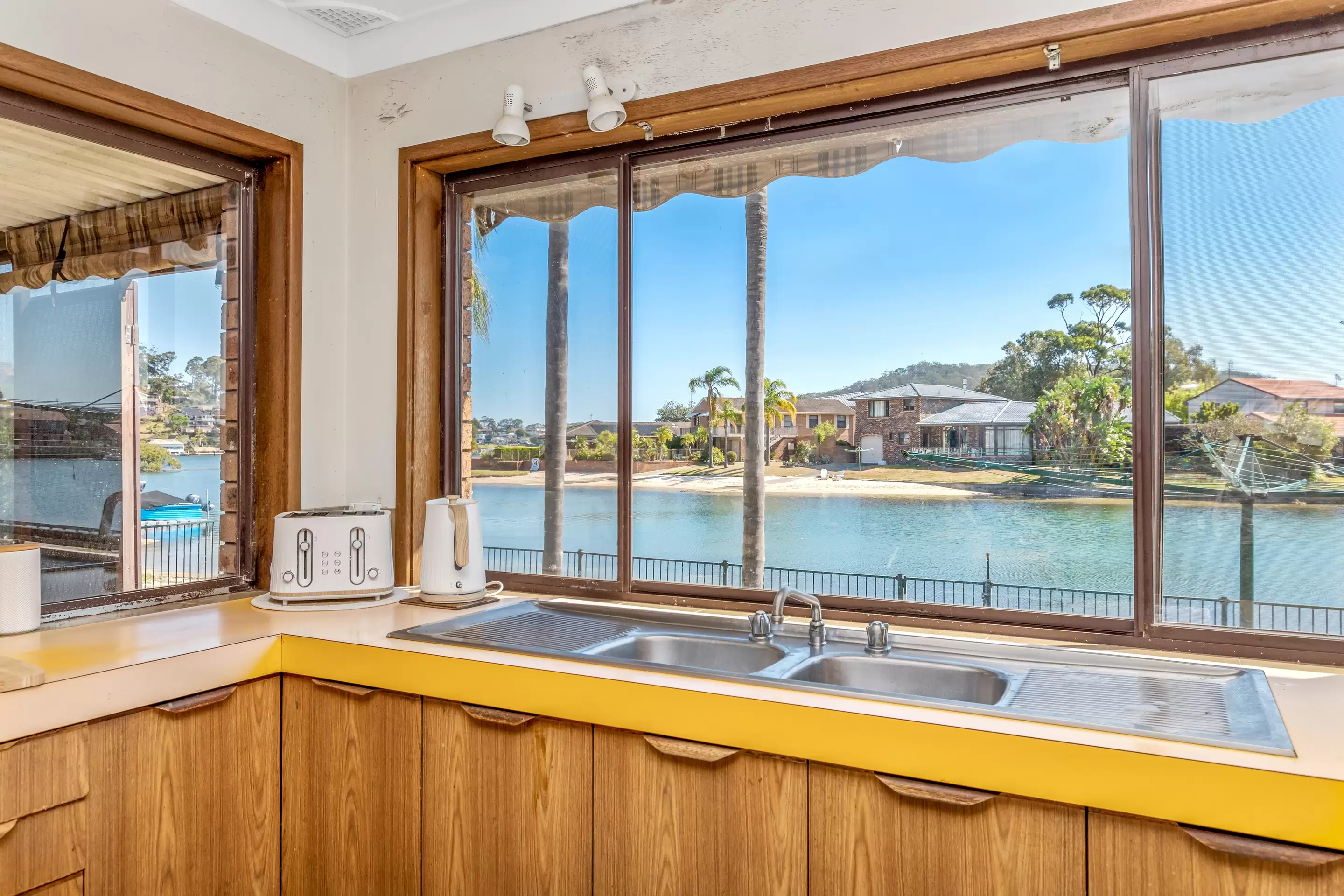24 Helmsman Blvd, St Huberts Island Sold by Central Coast Agents - image 7