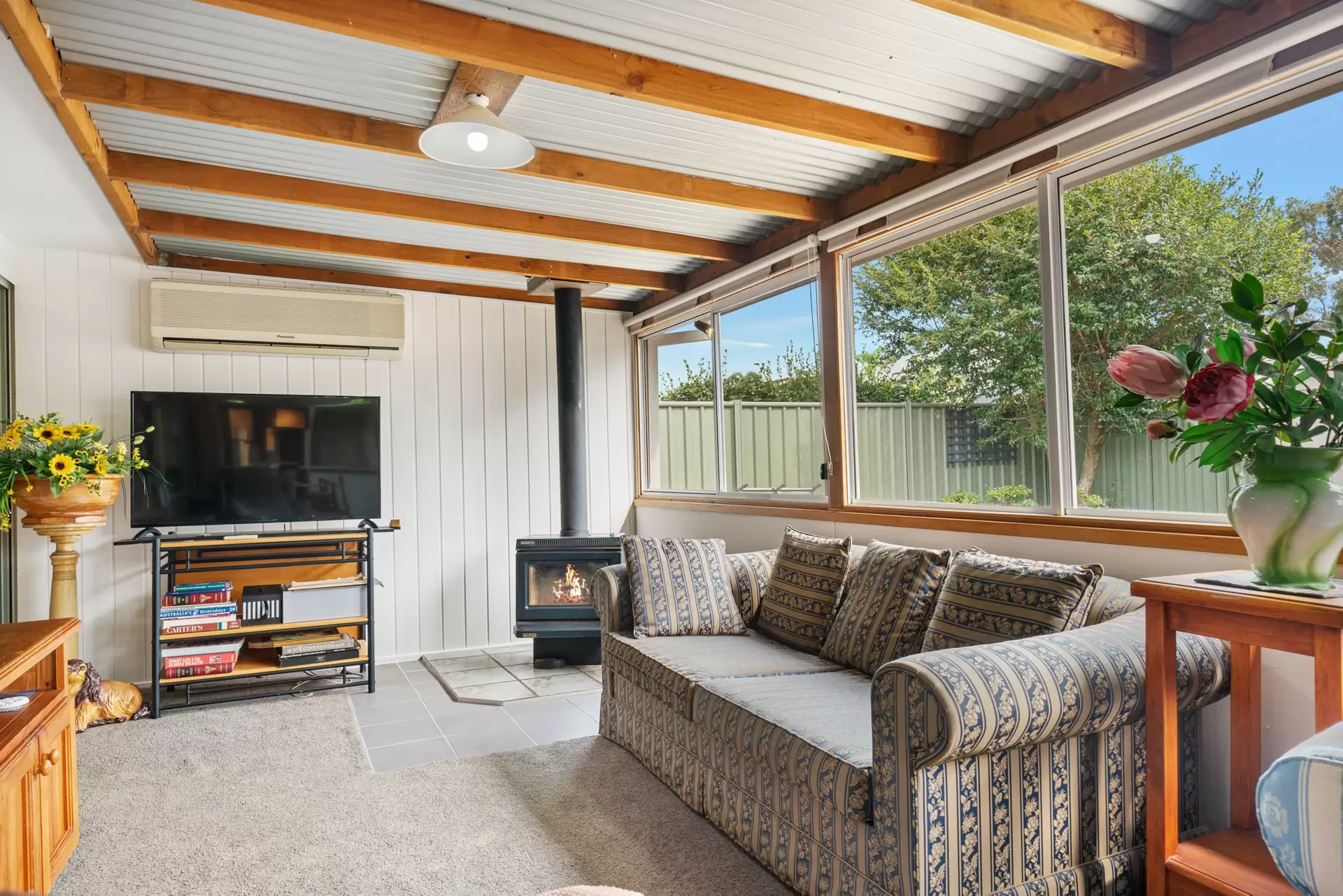 77 Helmsman Boulevard, St Huberts Island Sold by Central Coast Agents - image 1