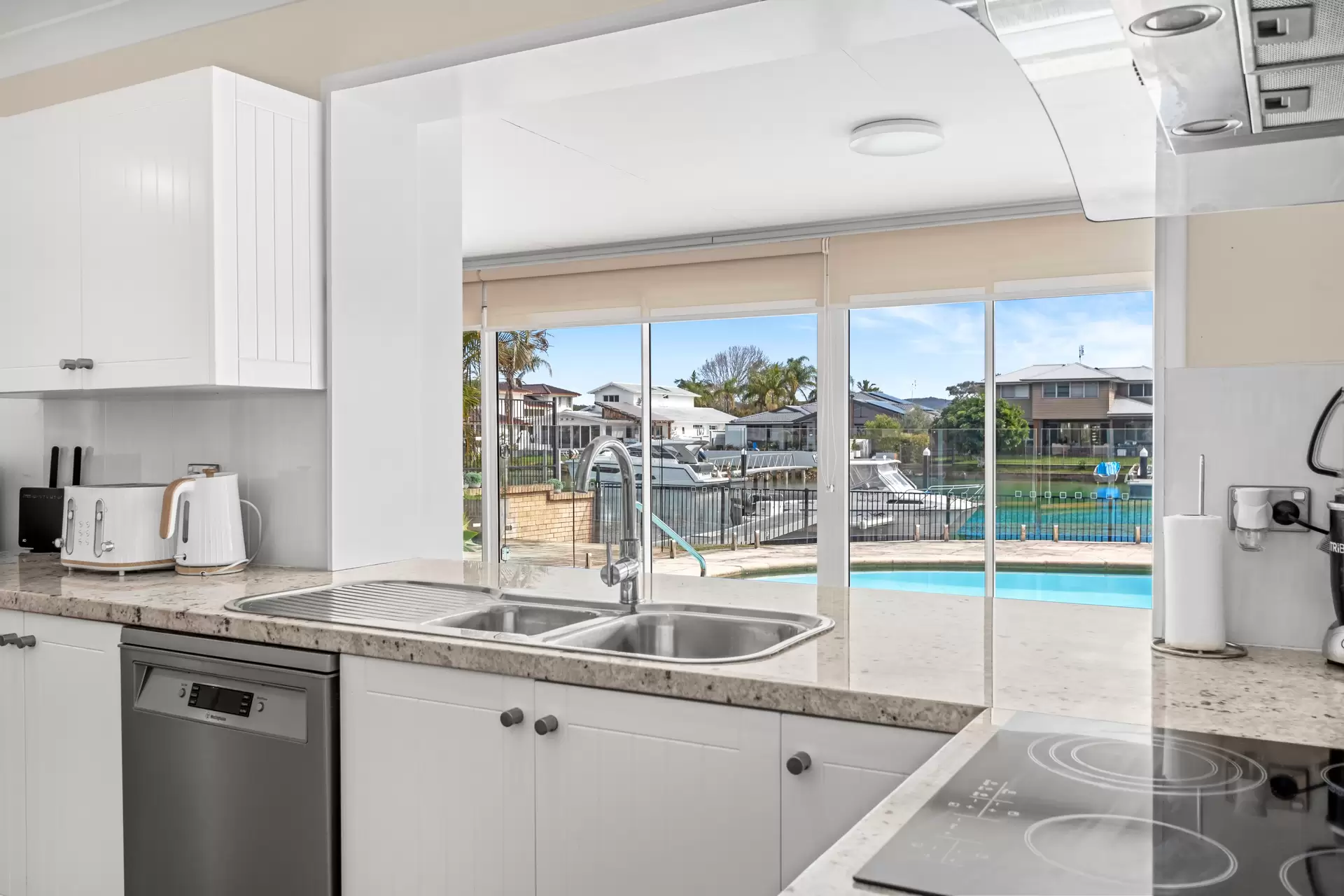 14 Salacia Close, St Huberts Island Sold by Central Coast Agents - image 1