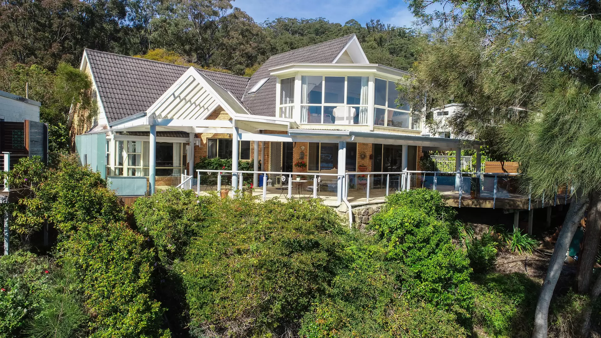 25 Empire Bay Drive, Daleys Point Sold by Central Coast Agents - image 1