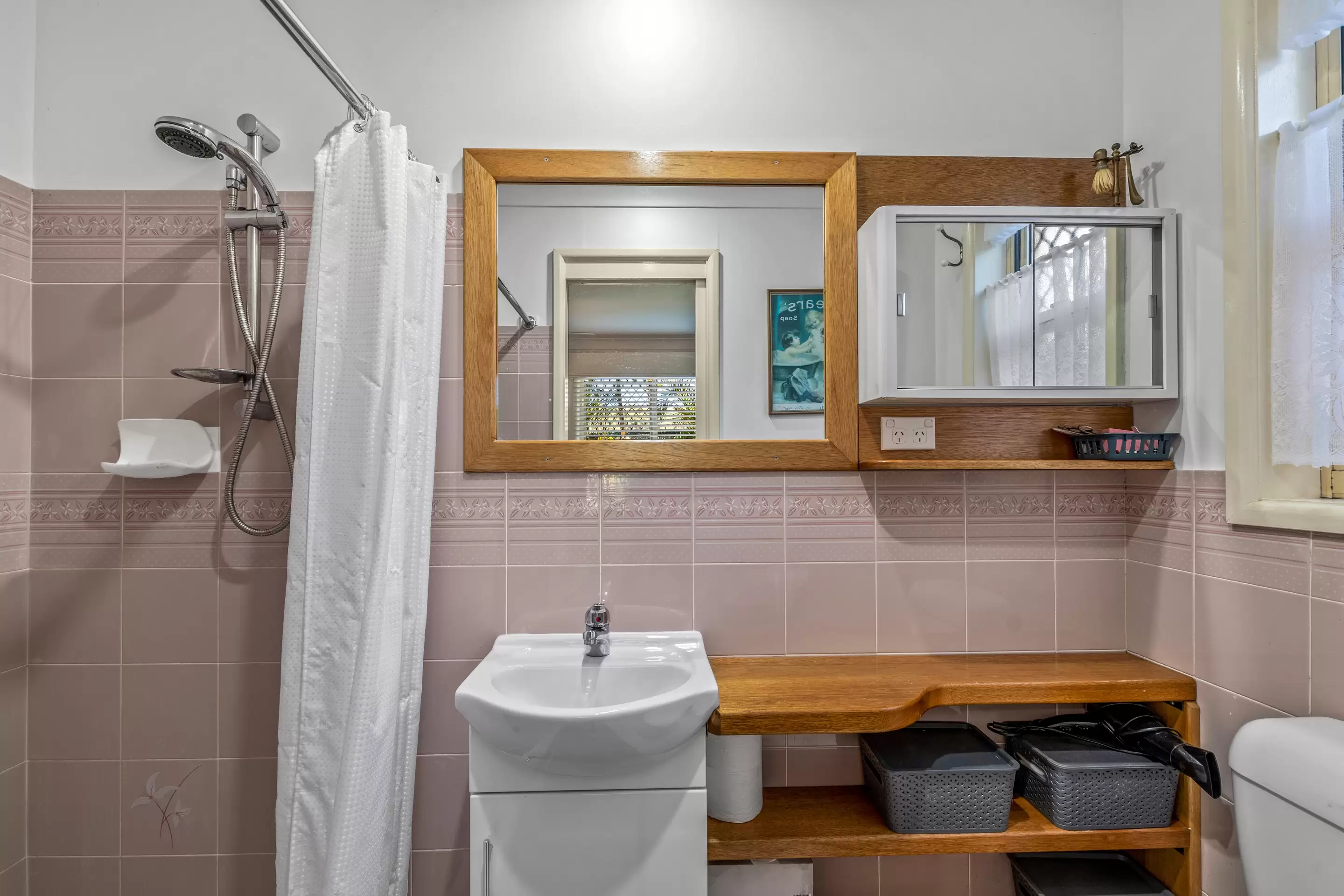 2 Yurara Close, Kincumber Sold by Central Coast Agents - image 8