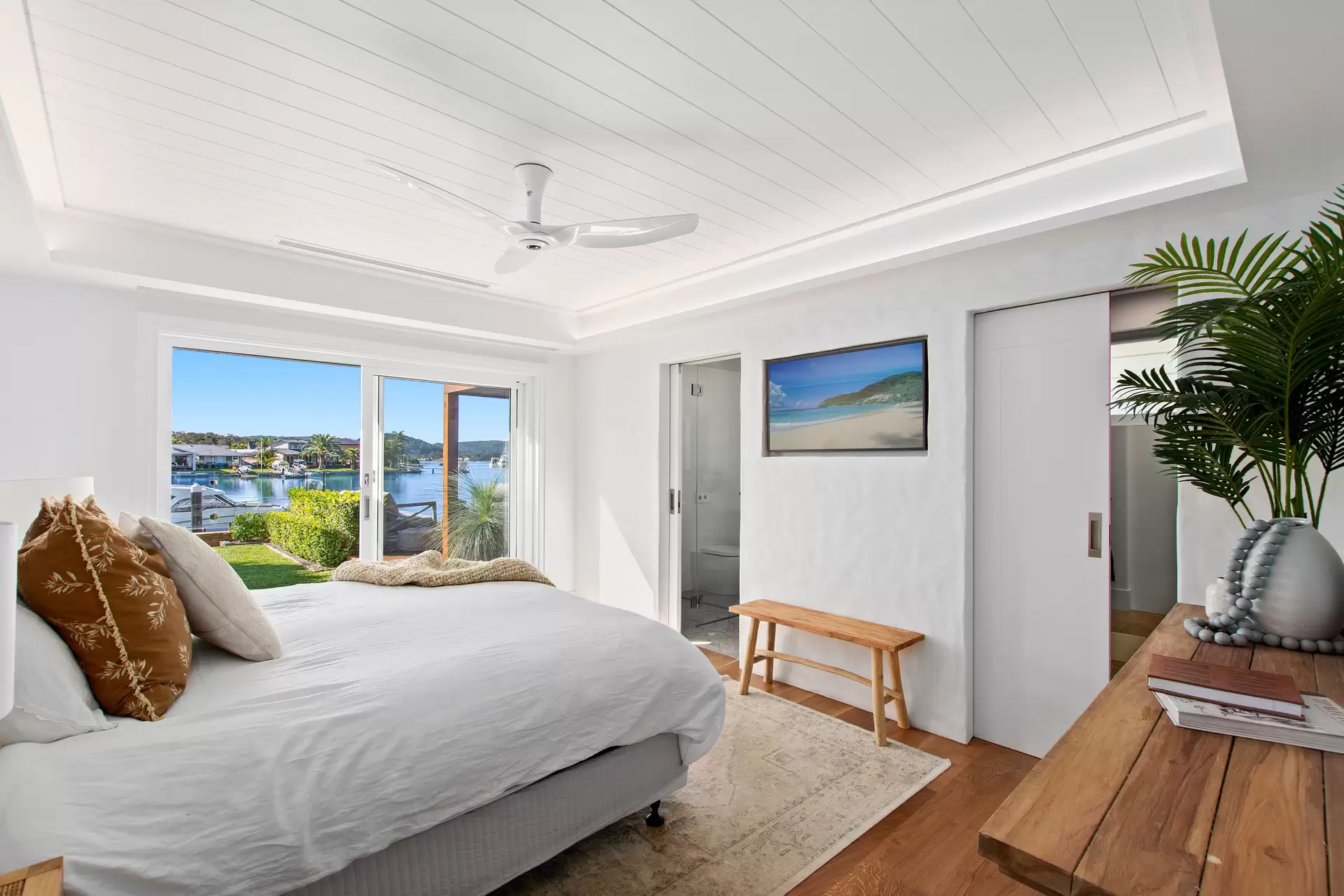 4 Marina View Parade, St Huberts Island Sold by Central Coast Agents - image 1