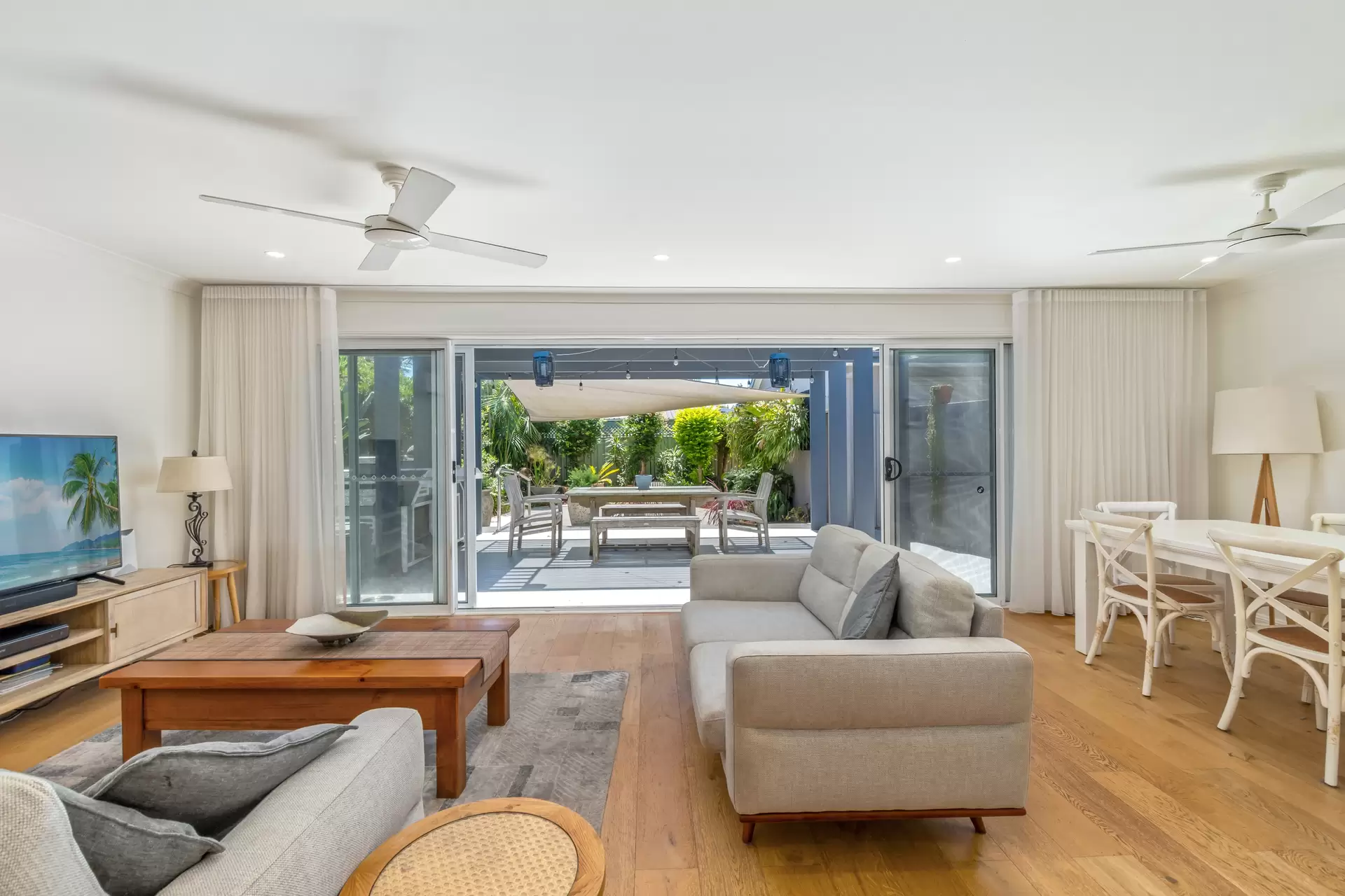 12 Nautilus Crescent, St Huberts Island Sold by Central Coast Agents - image 1