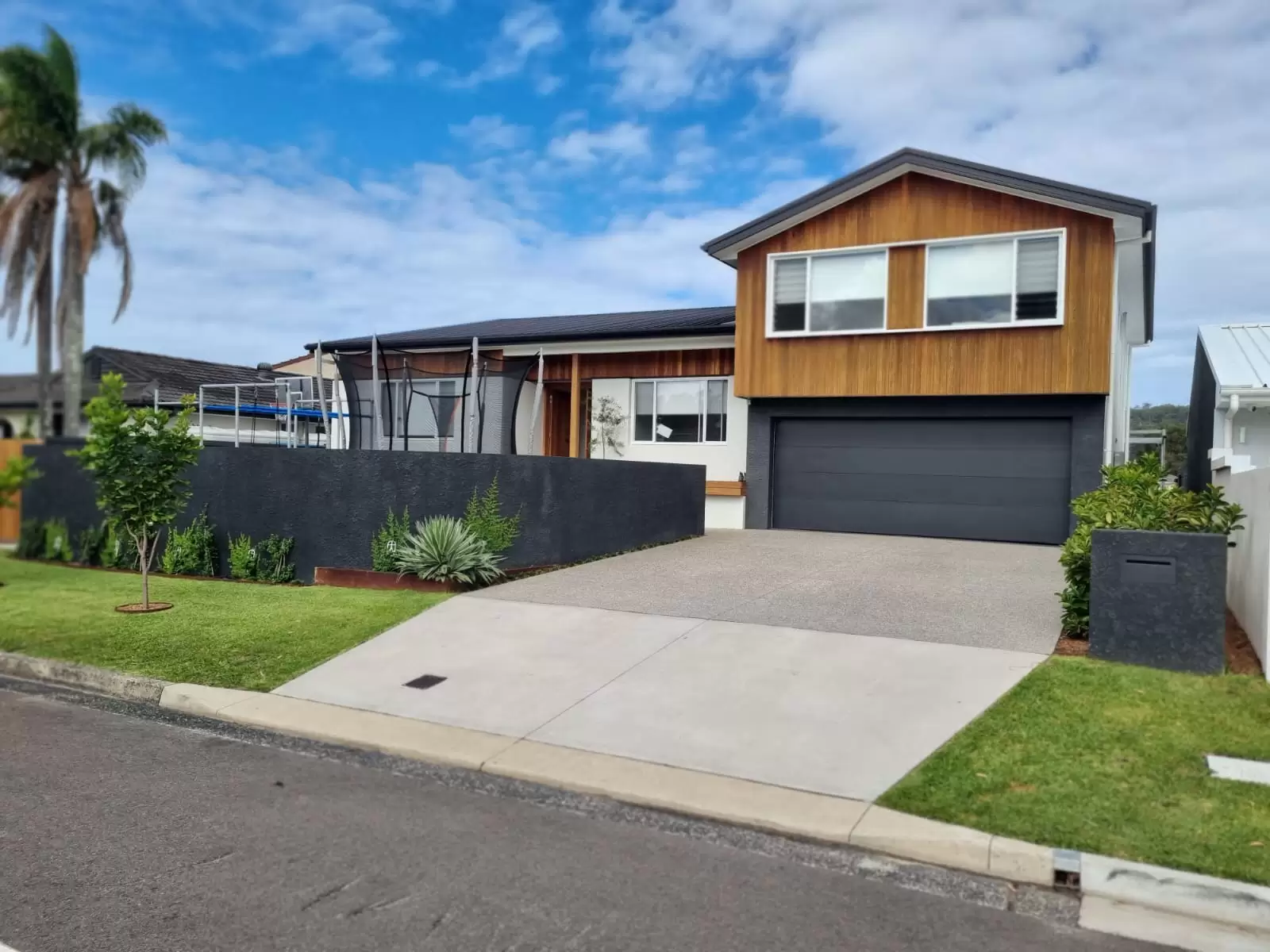 109 Helmsman Blvd, St Huberts Island Sold by Central Coast Agents - image 1