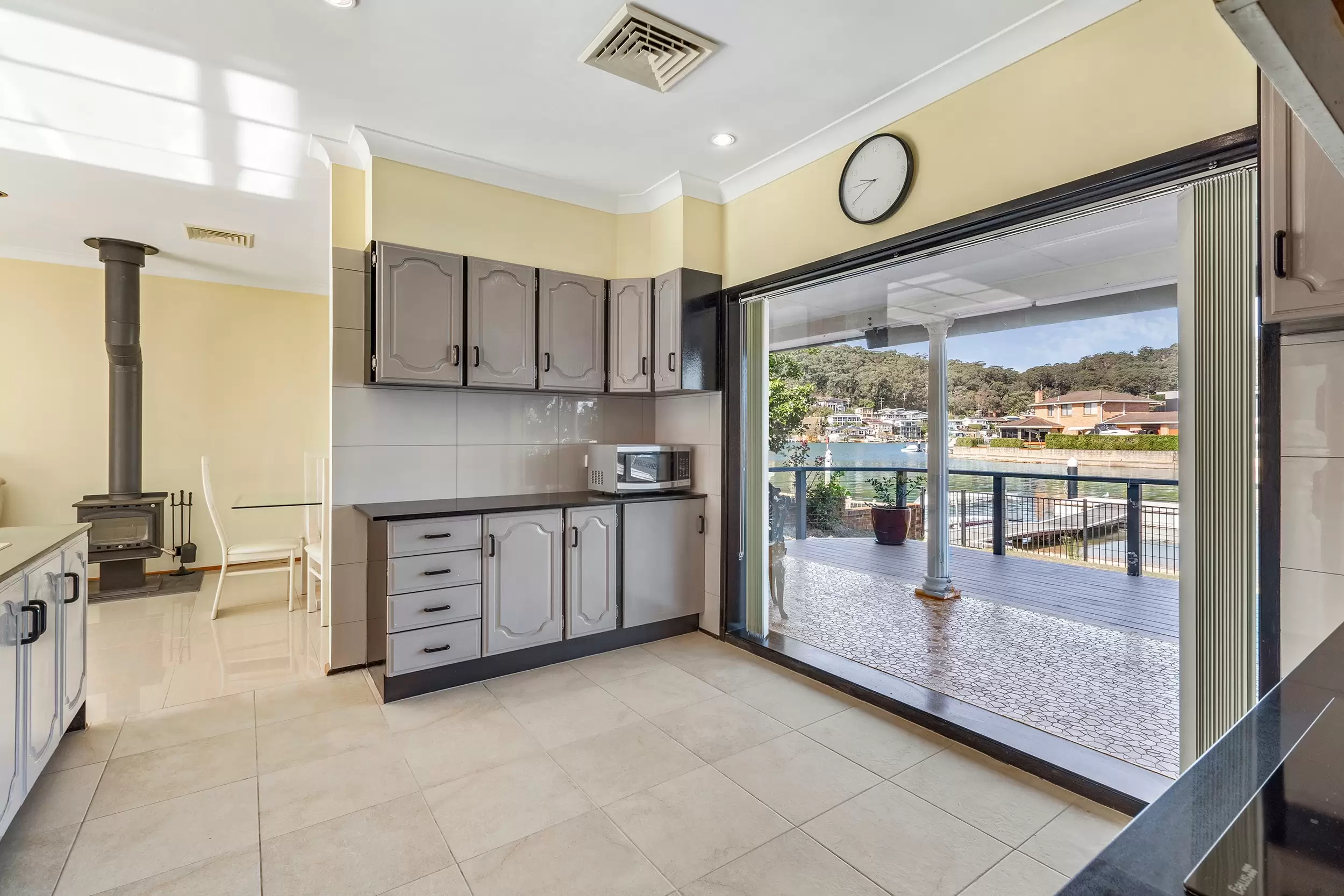 15 Salacia Close, St Huberts Island Sold by Central Coast Agents - image 5