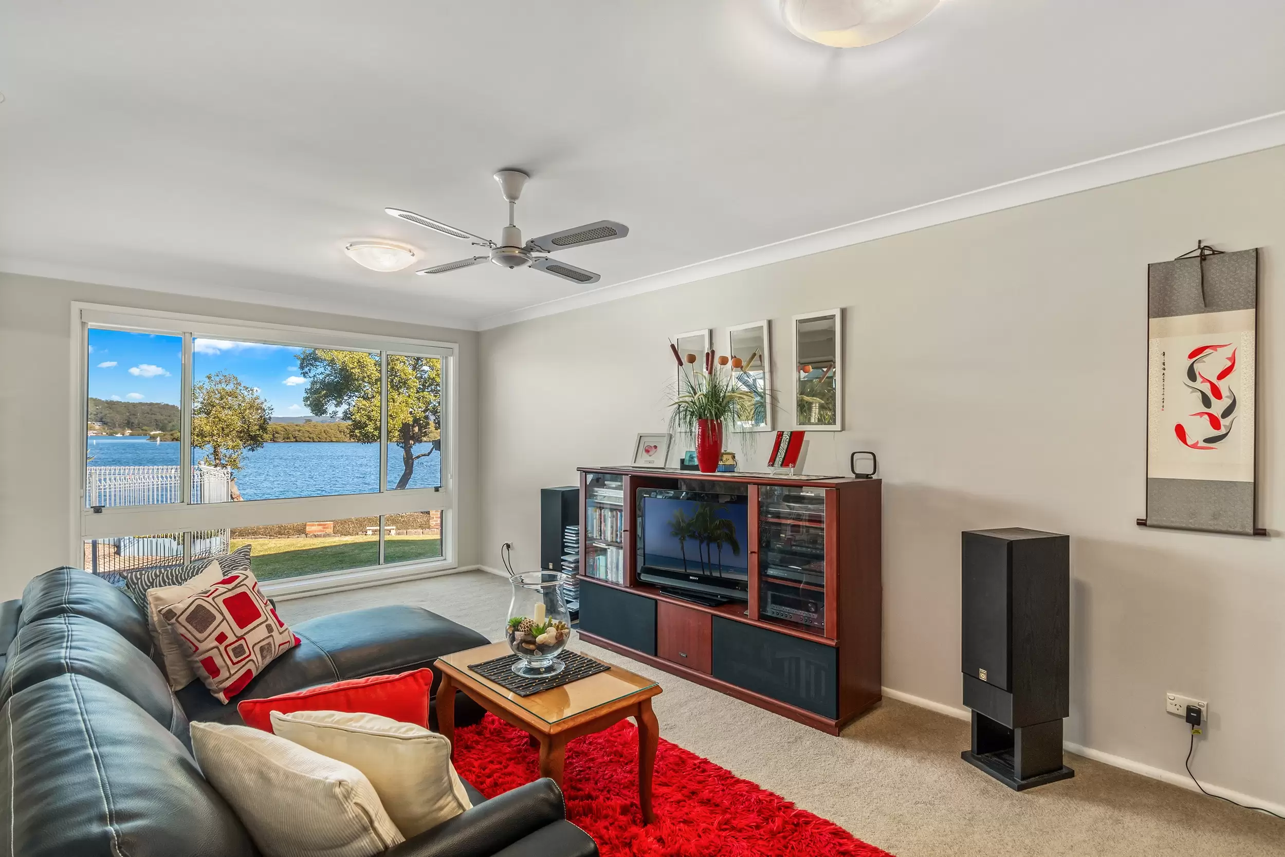 41 Beachfront Pde, St Huberts Island Sold by Central Coast Agents - image 3