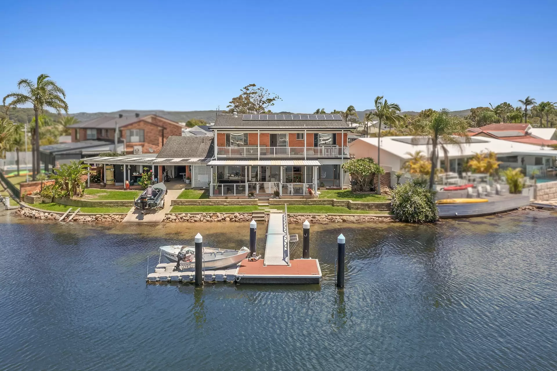 7 Mooring Place, St Huberts Island Sold by Central Coast Agents - image 1