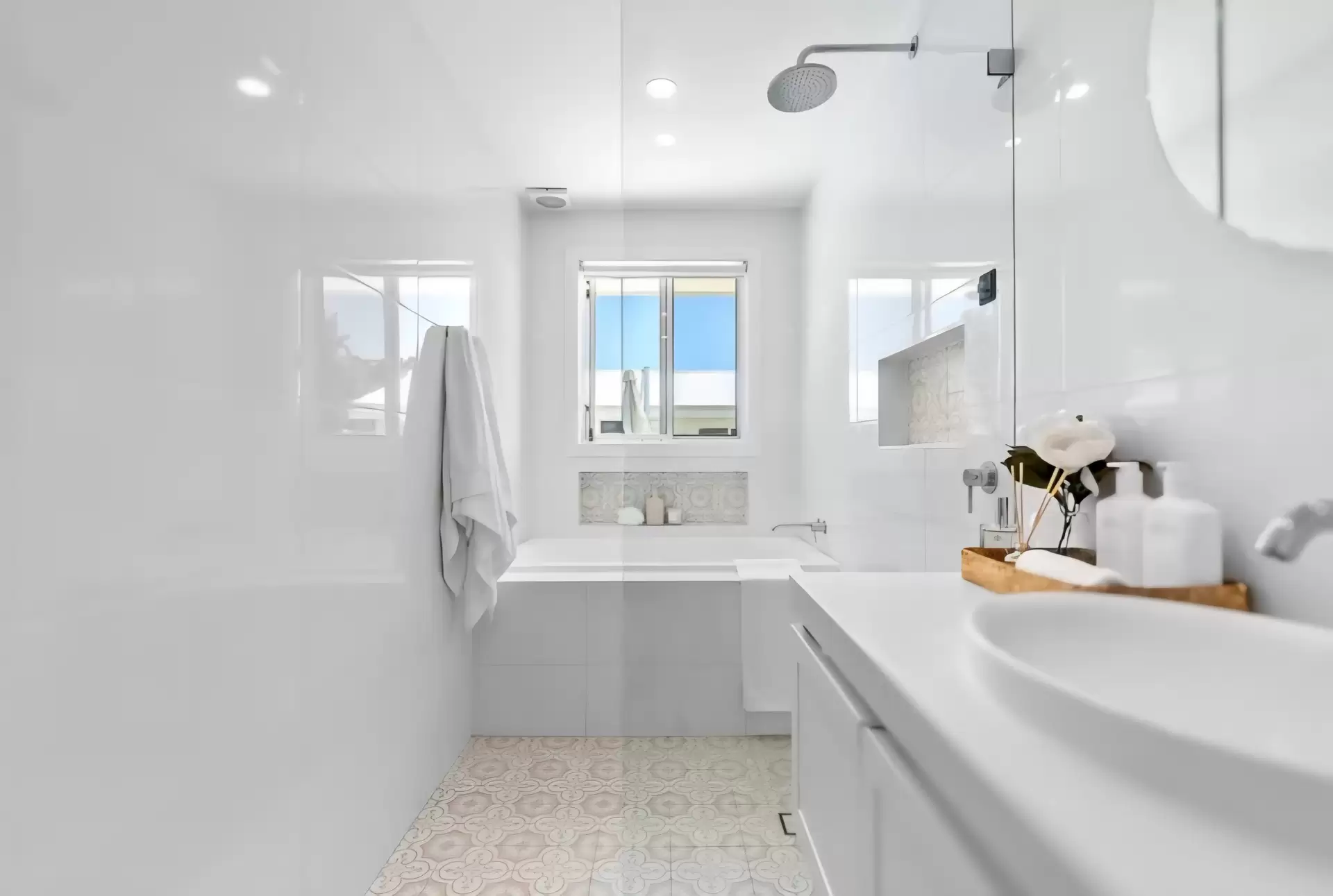30 Nautilus Crescent, St Huberts Island Sold by Central Coast Agents - image 1