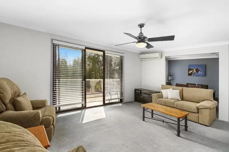24 Beachfront Parade, St Huberts Island For Sale by Central Coast Agents - image 2